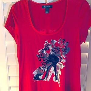 Stiletto Pump Graphic Tee Red/Black